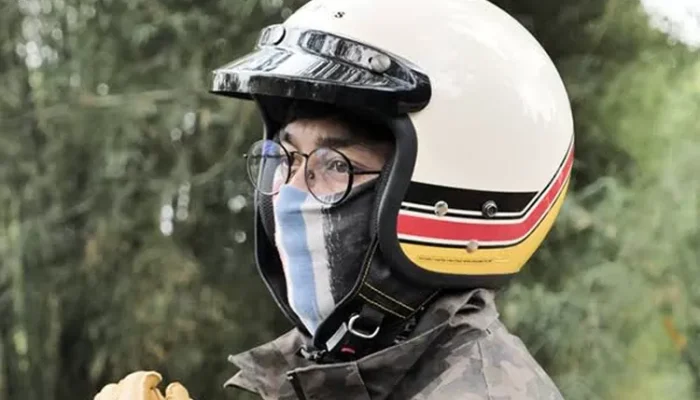 Tips dan Trik Mudah Merawat Helm Motor Agar Tetap Awet