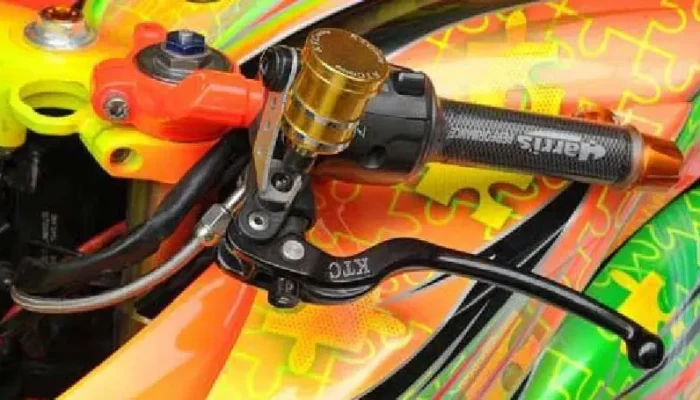 Kelebihan dan Kekurangan Kopling Hidrolik yang Biasa Dipakai Pada Motor