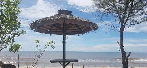 pantai ujung pandaran