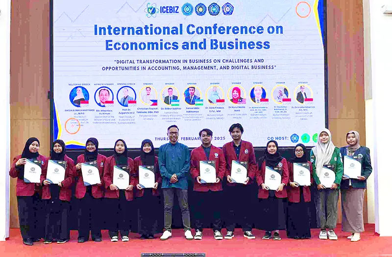 mahasiswa universitas muhammadiyah gresik