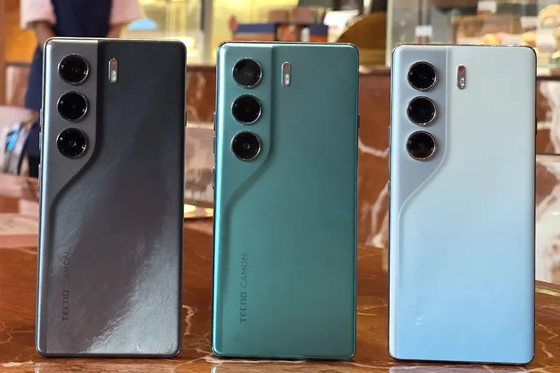 spesifikasi tecno camon 40 4g