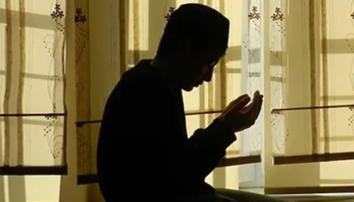 Doa Akhir dan Awal Tahun Baru Islam: Arab, Latin, dan Terjemahan Lengkap