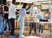 Mengapa Amal Terus Menginspirasi Kedermawanan Di Seluruh Dunia